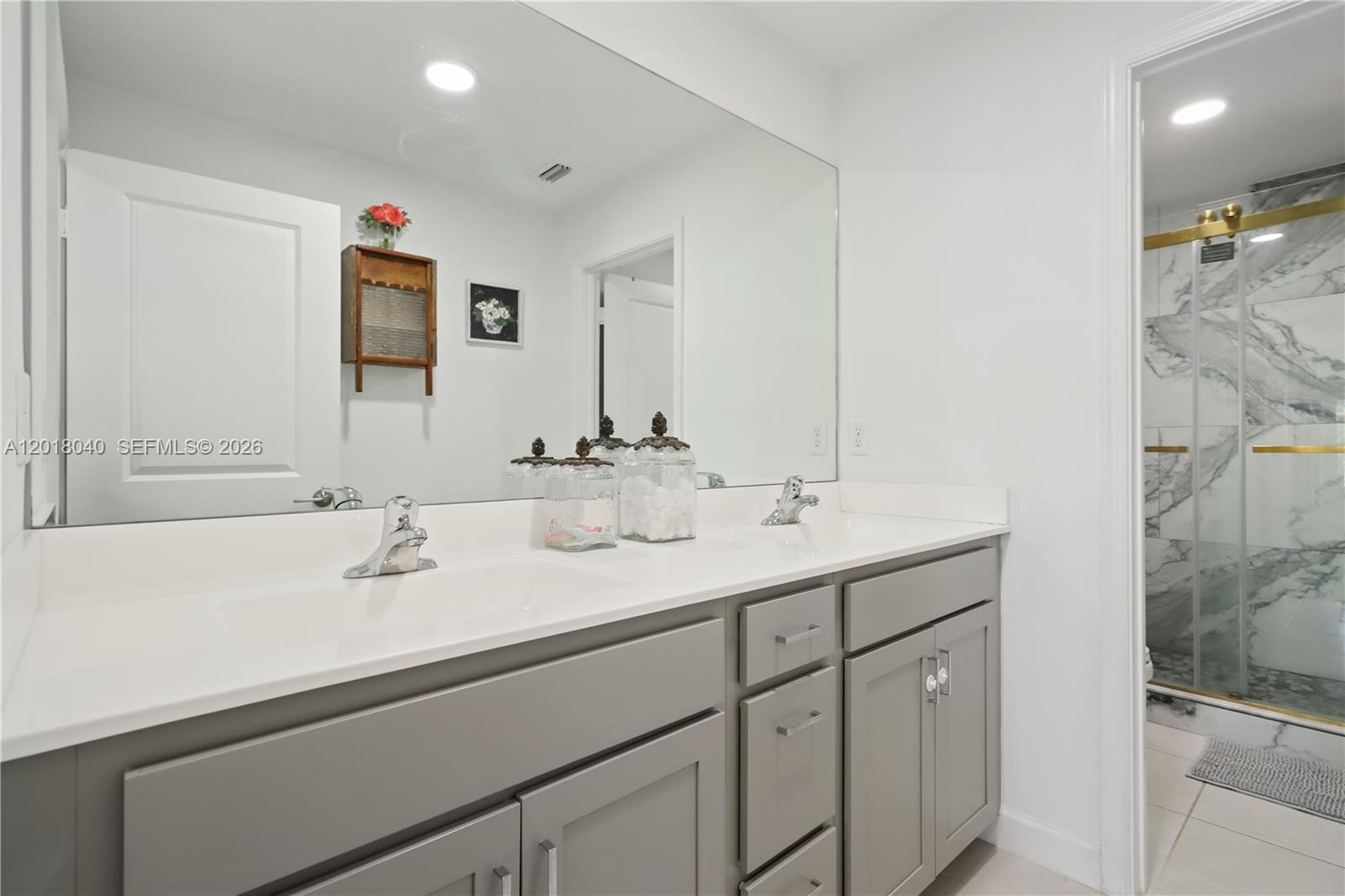 2014 Sugar Maple Dr #2014, Riviera Beach FL 33410