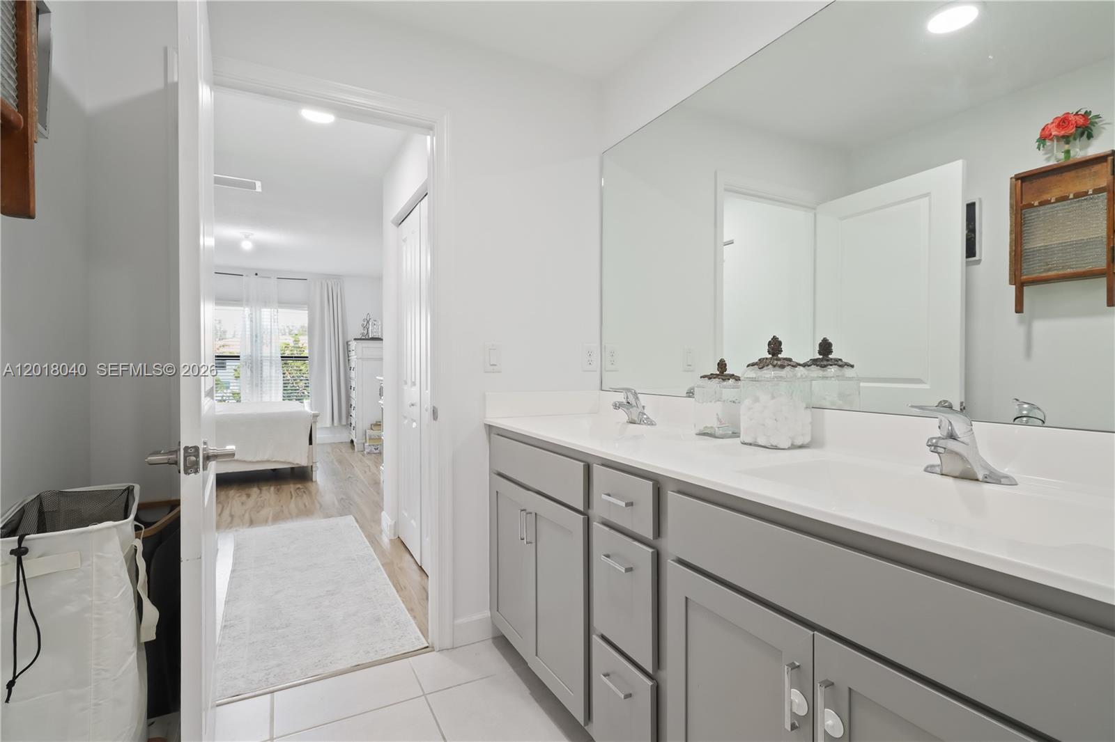 2014 Sugar Maple Dr #2014, Riviera Beach FL 33410