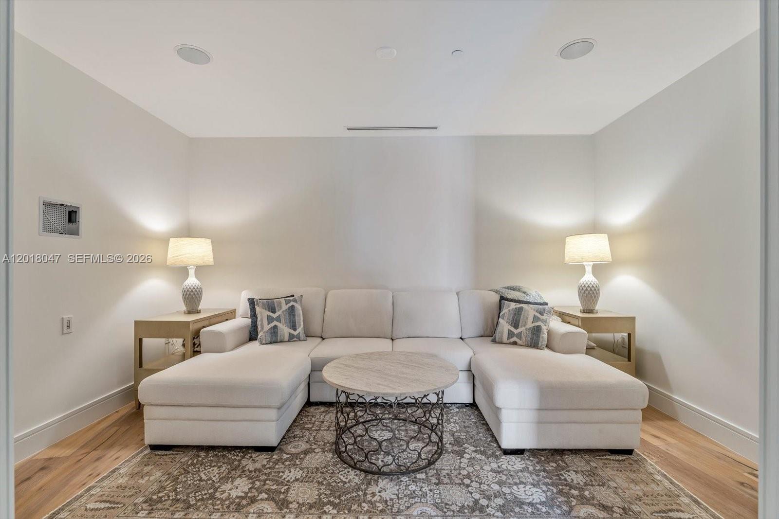 3300 NE 188th St #217, Aventura FL 33180