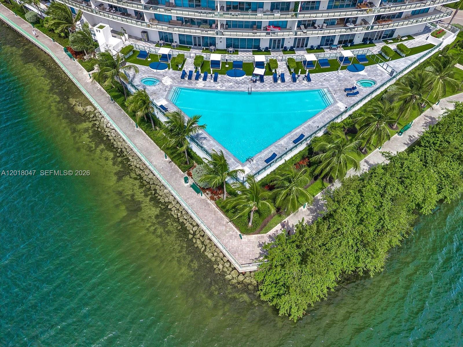 3300 NE 188th St #217, Aventura FL 33180