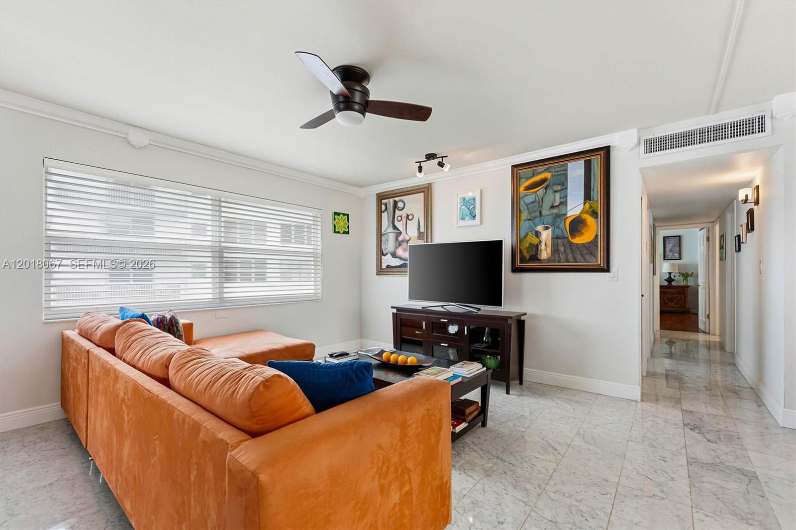 121 Golden Isles Dr #707, Hallandale Beach FL 33009