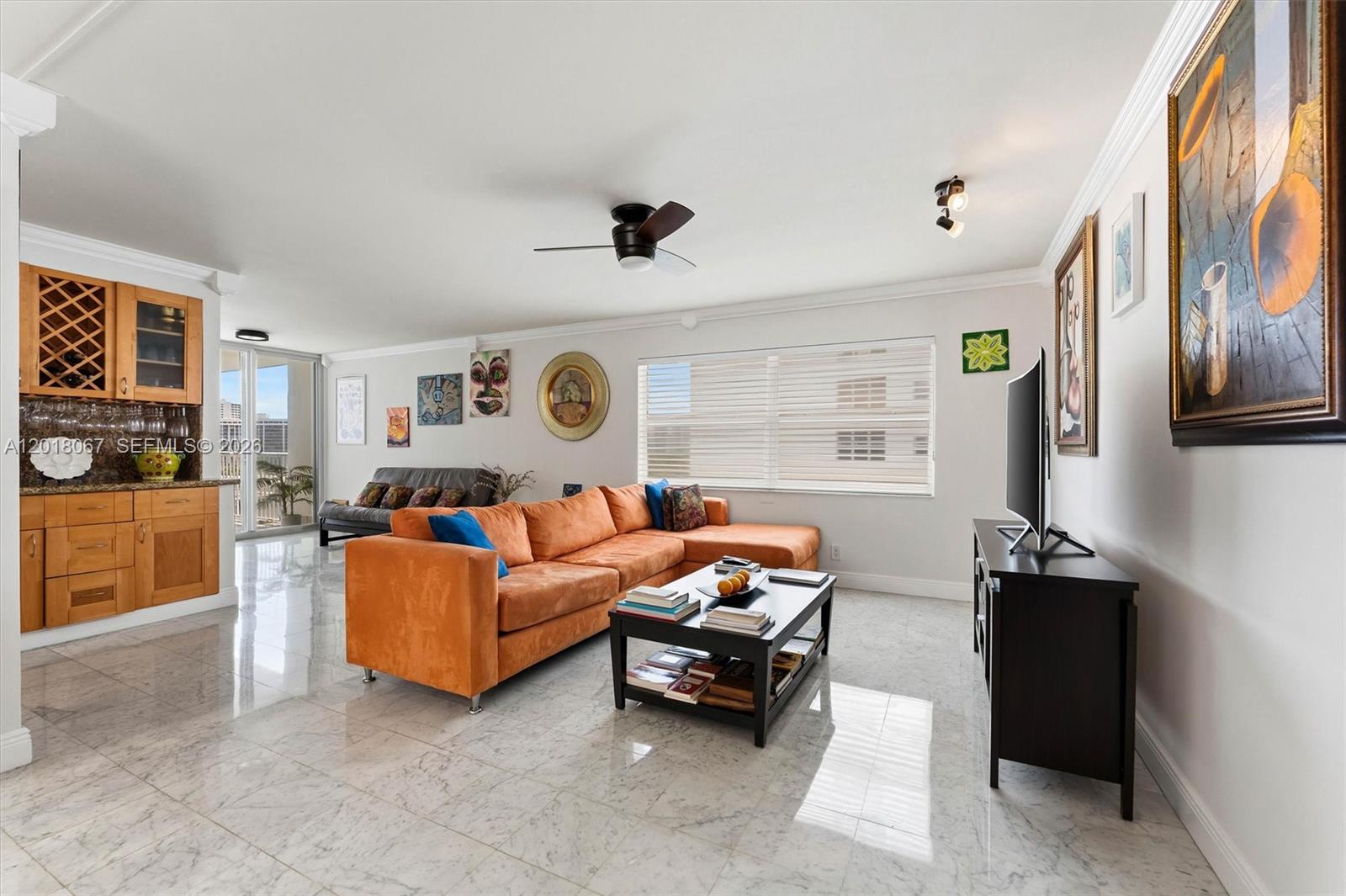 121 Golden Isles Dr #707, Hallandale Beach FL 33009