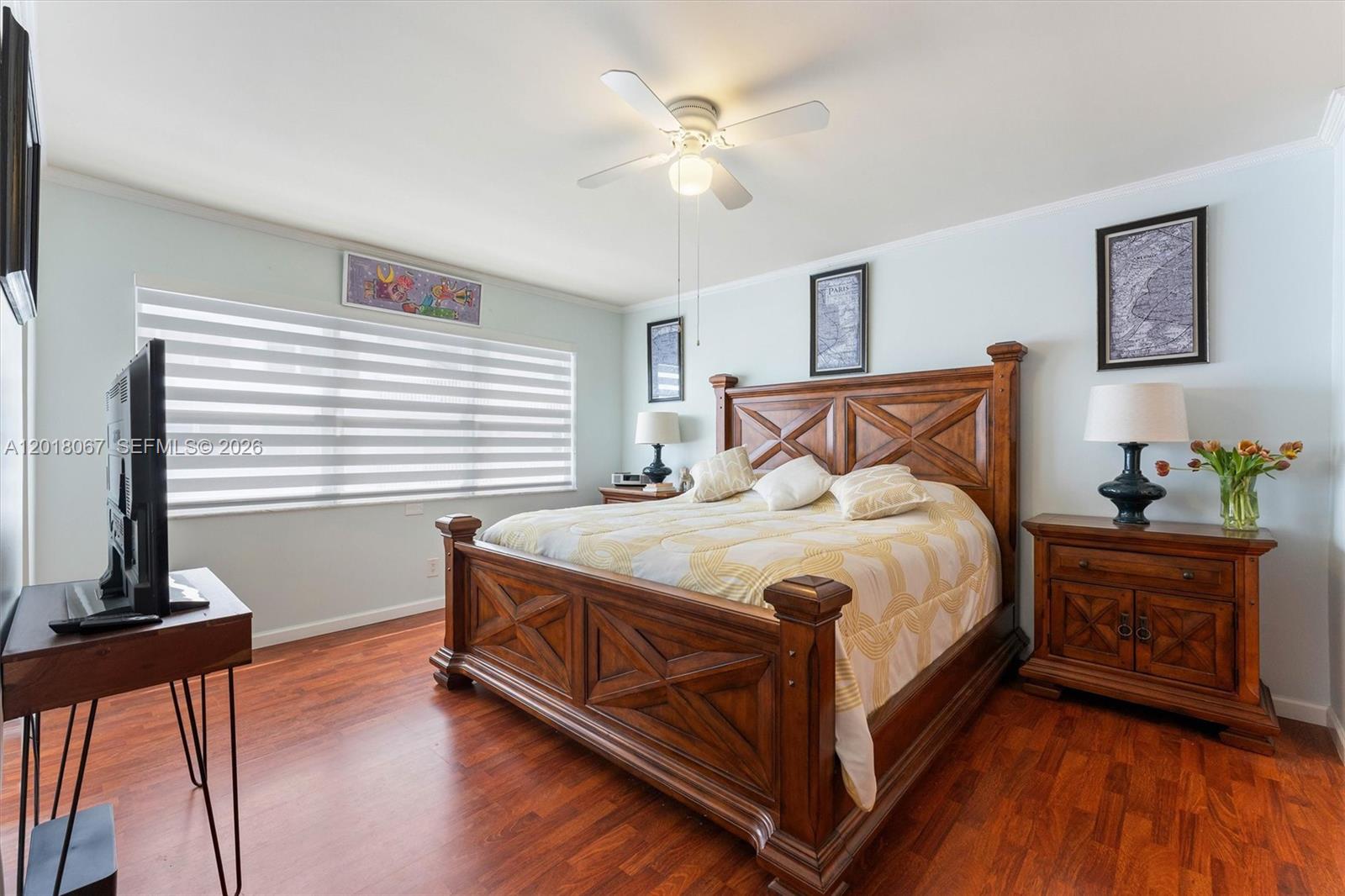 121 Golden Isles Dr #707, Hallandale Beach FL 33009