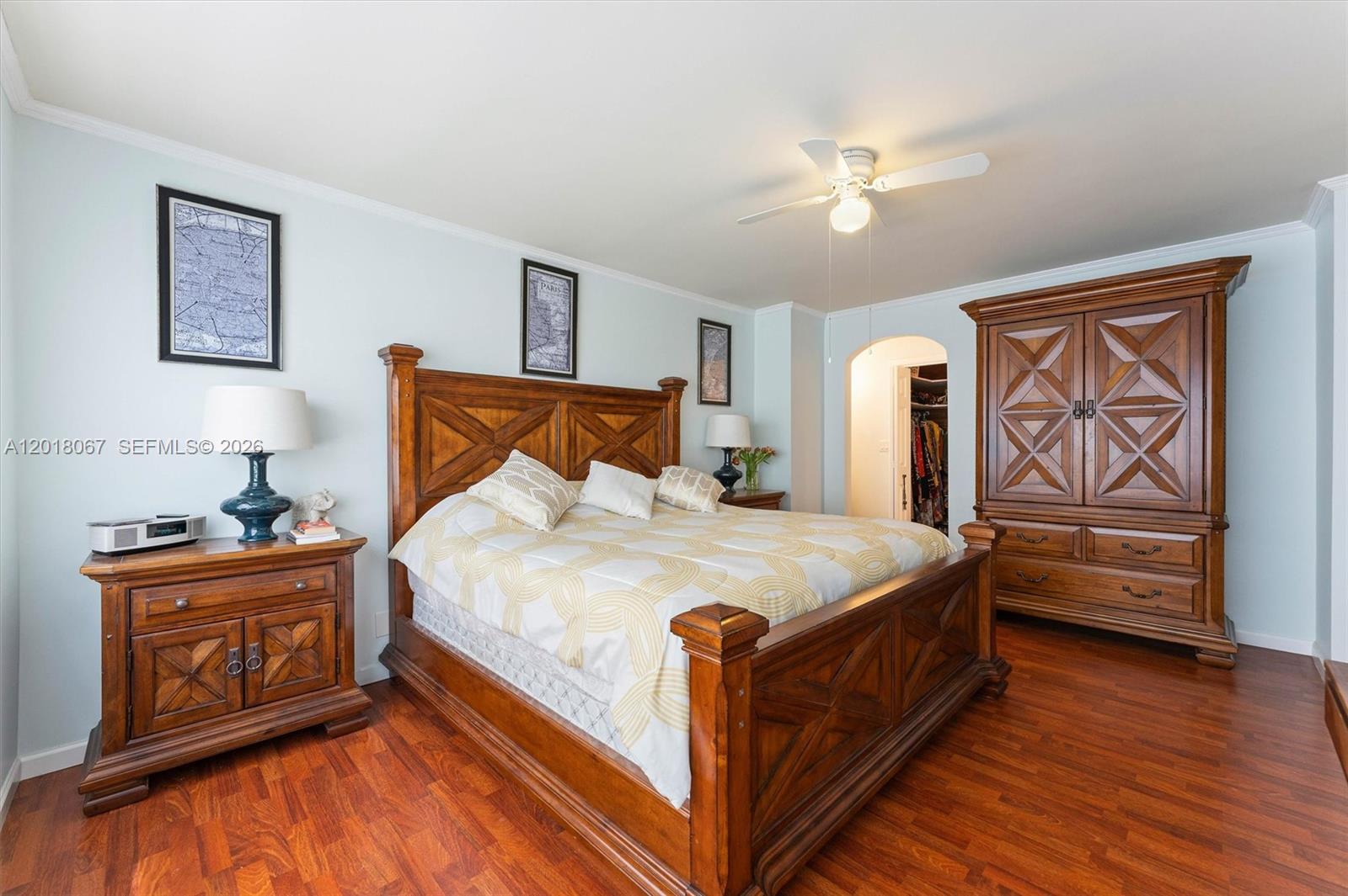 121 Golden Isles Dr #707, Hallandale Beach FL 33009