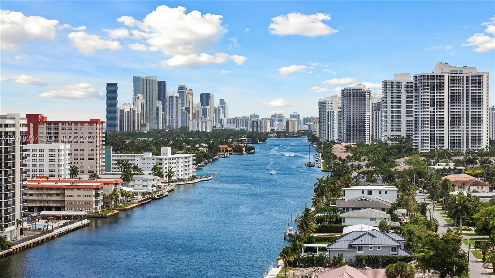 121 Golden Isles Dr #707, Hallandale Beach FL 33009