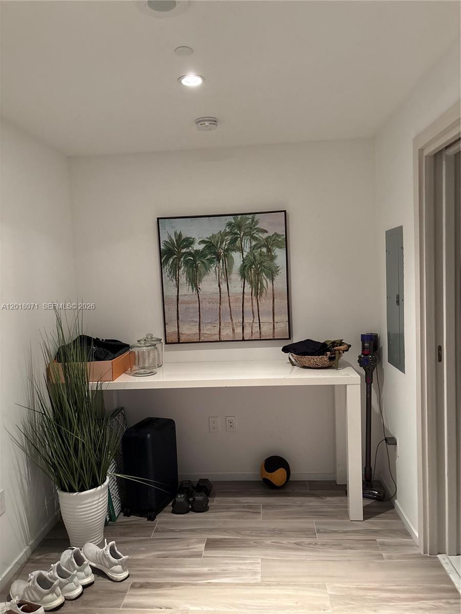 801 S Miami Ave #2406, Miami FL 33130
