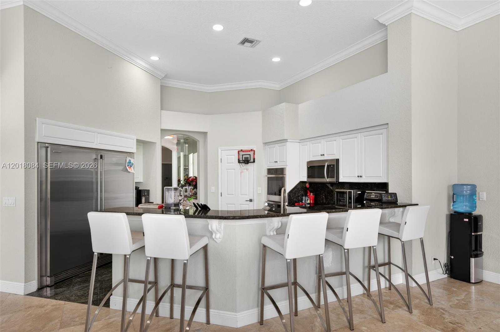 2538 Montclaire Ct, Weston FL 33327