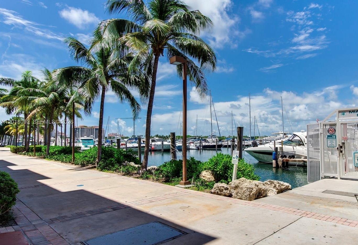 90 Alton Rd #1804, Miami Beach FL 33139