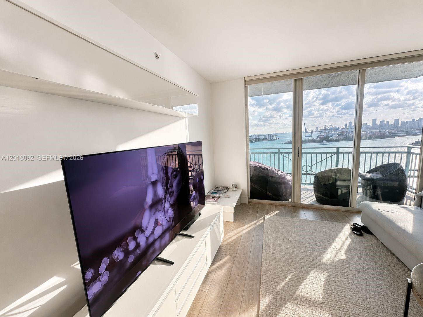 90 Alton Rd #1804, Miami Beach FL 33139