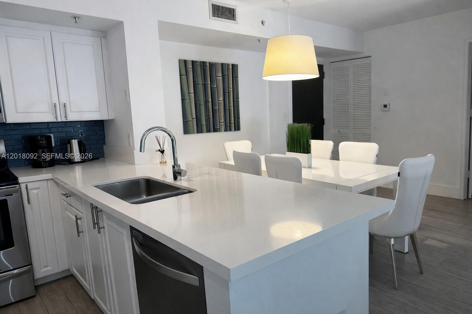 90 Alton Rd #1804, Miami Beach FL 33139