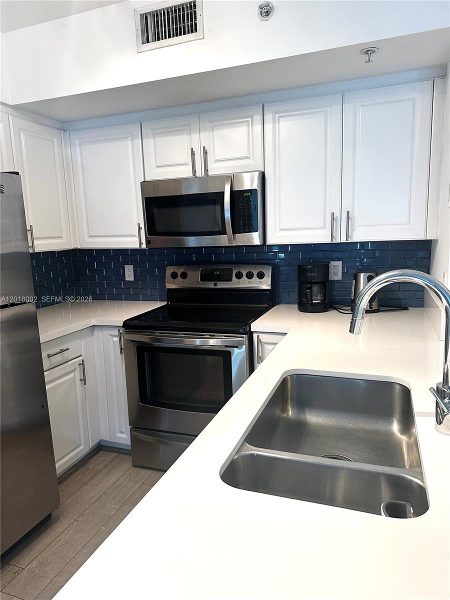 90 Alton Rd #1804, Miami Beach FL 33139