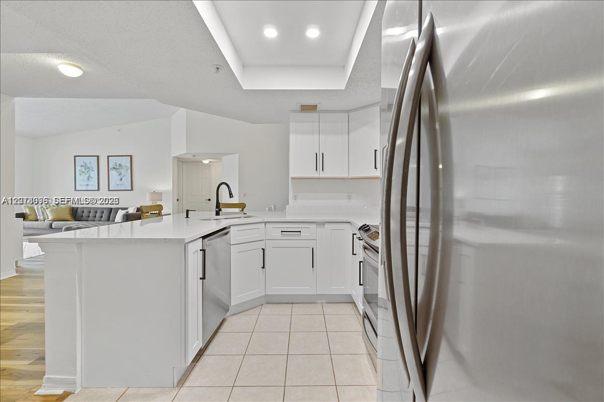 5065 Wiles Rd #308, Coconut Creek FL 33073