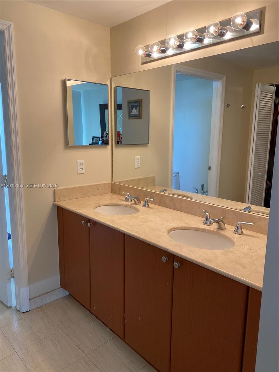 2425 SW 27th Ave #1008, Miami FL 33145