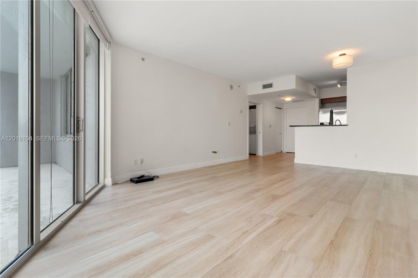325 S Biscayne #1718, Miami FL 33131