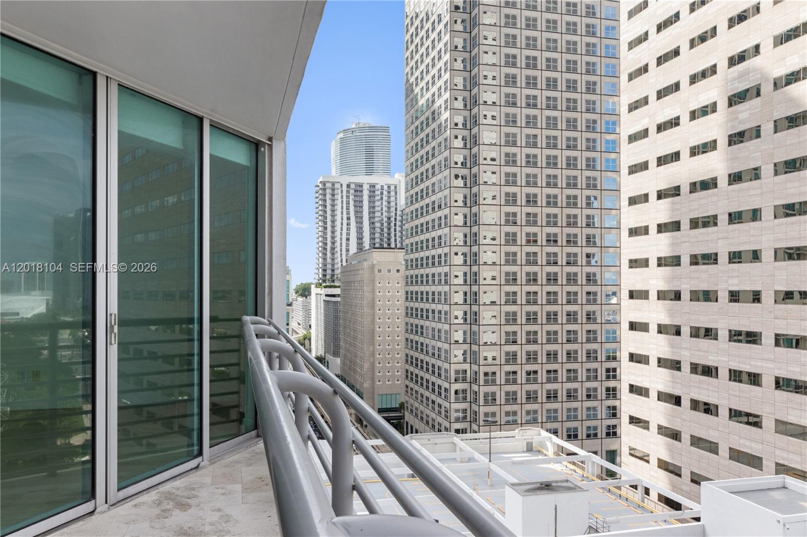 325 S Biscayne #1718, Miami FL 33131