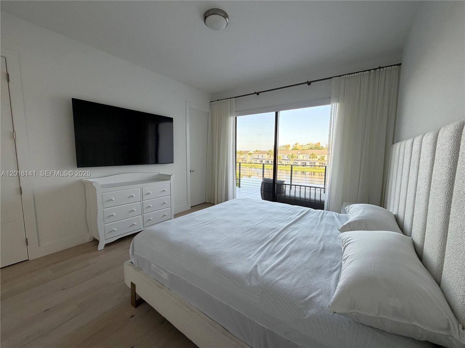 16786 Natures Way, Weston FL 33326