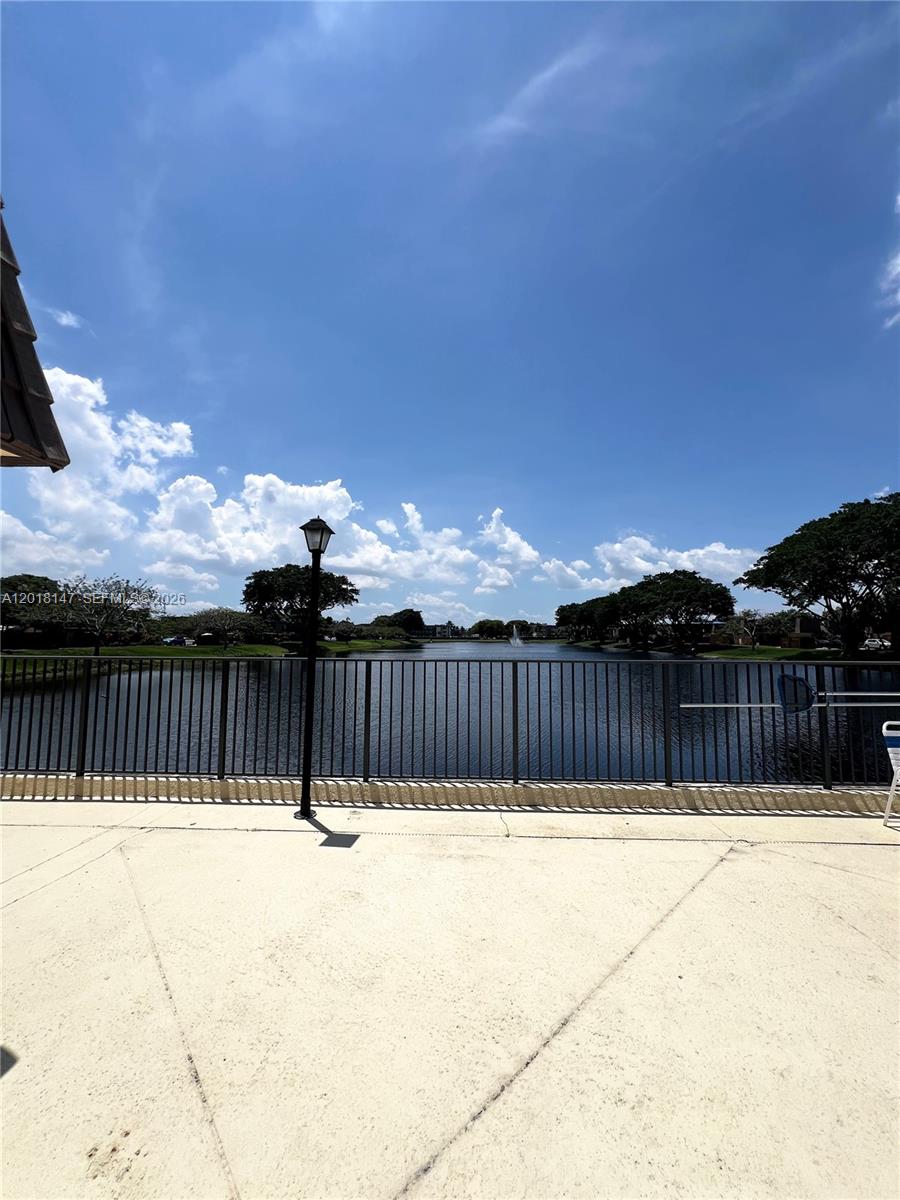 192 Springdale Cir #192, Palm Springs FL 33461