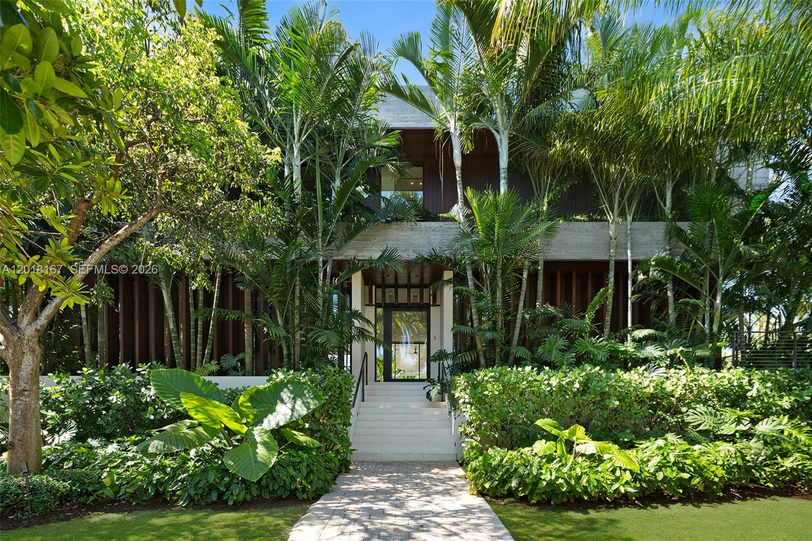 1420 W 23rd St, Miami Beach FL 33140