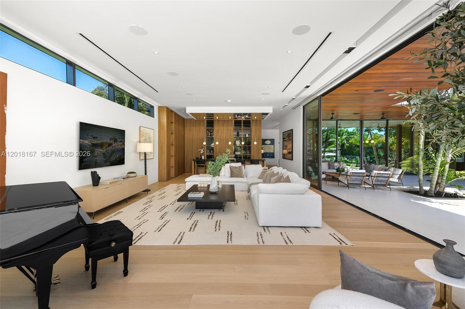 1420 W 23rd St, Miami Beach FL 33140