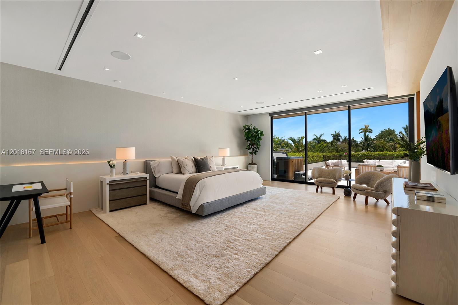 1420 W 23rd St, Miami Beach FL 33140