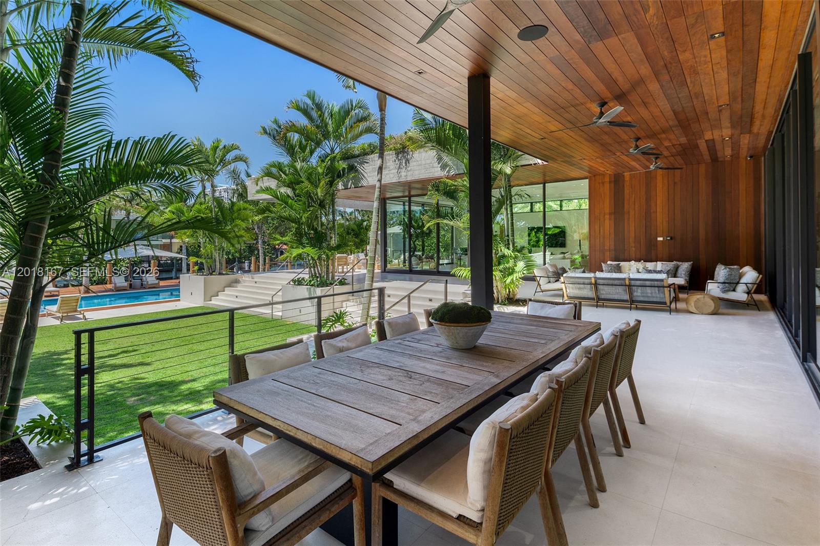 1420 W 23rd St, Miami Beach FL 33140