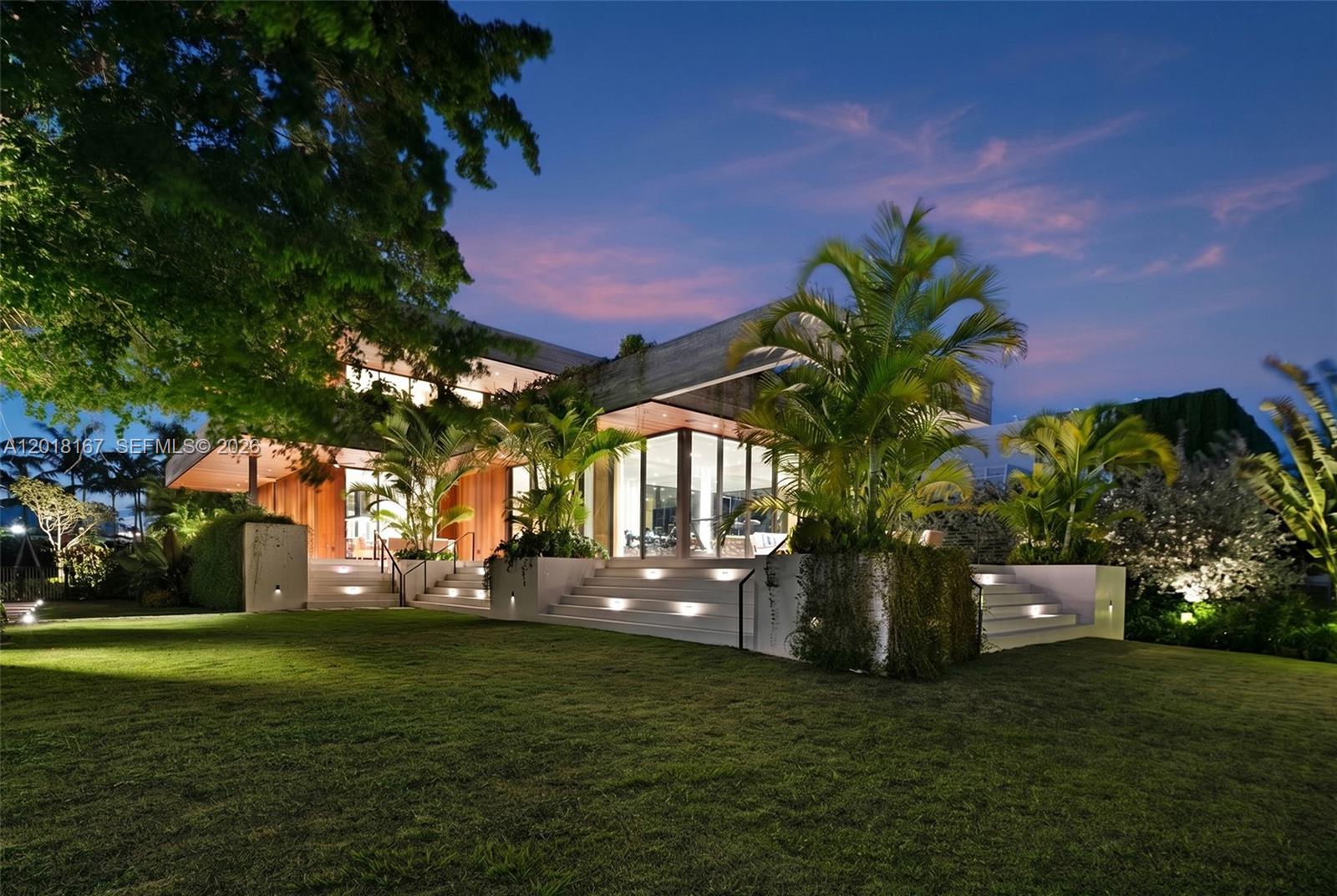 1420 W 23rd St, Miami Beach FL 33140