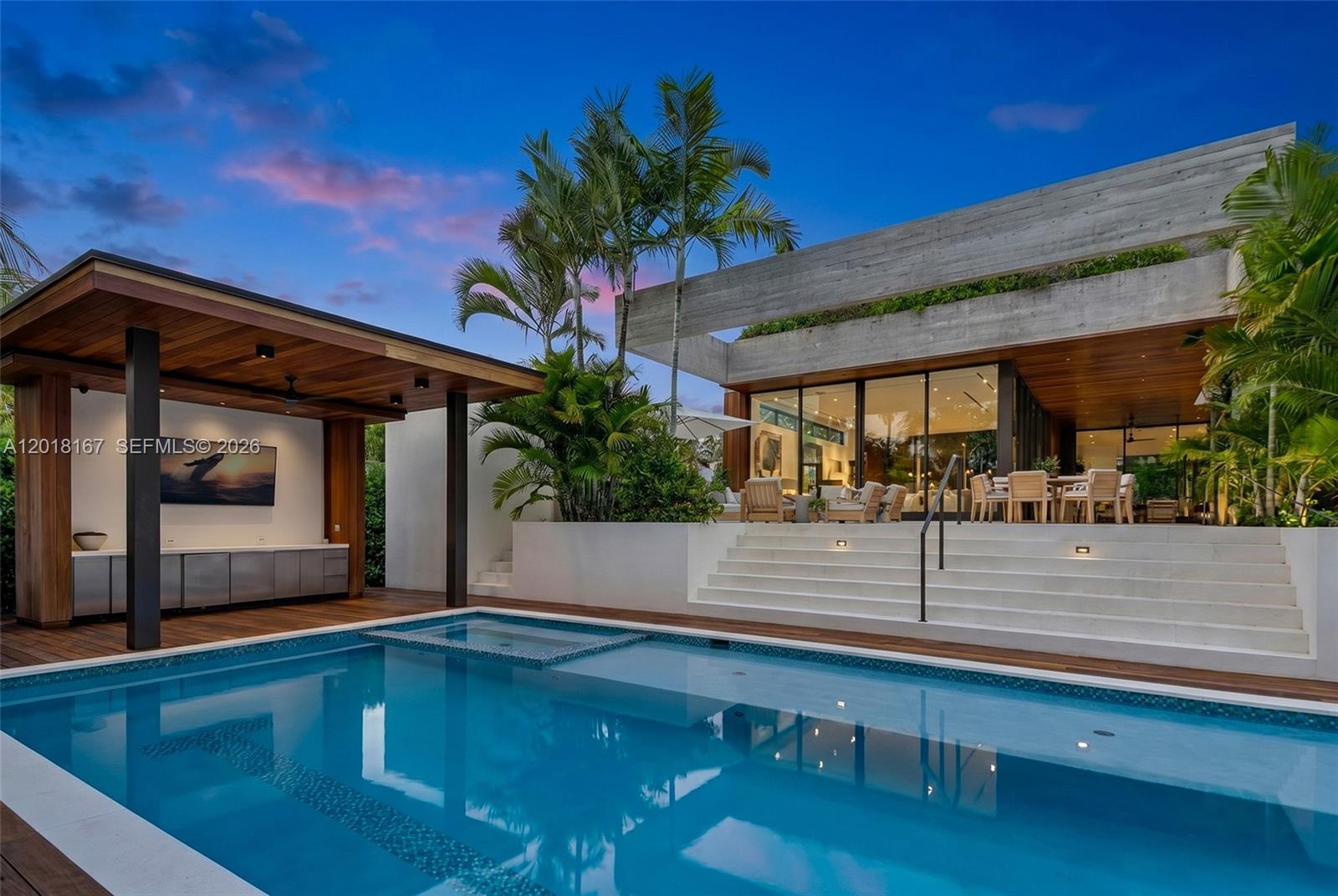 1420 W 23rd St, Miami Beach FL 33140