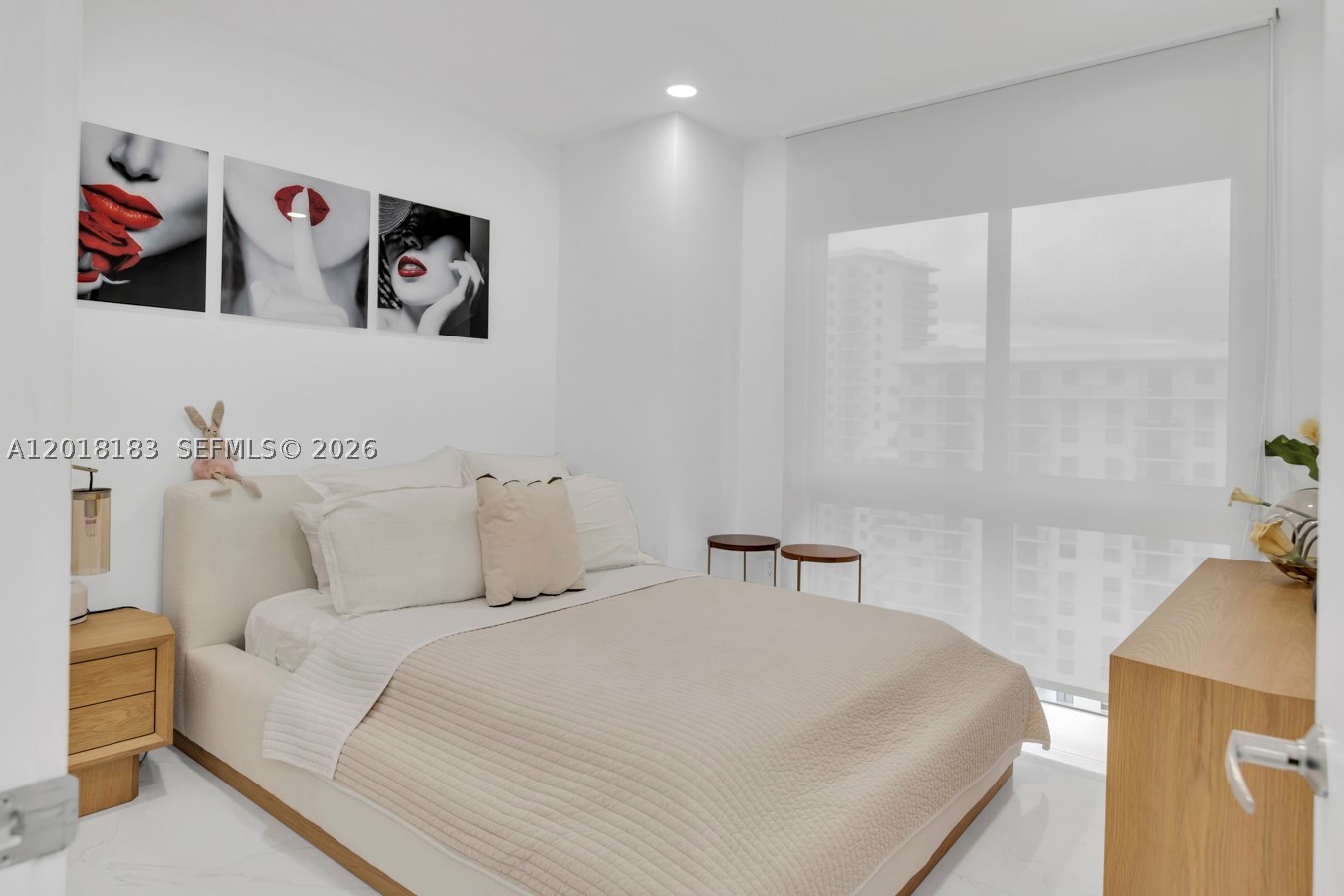 16385 Biscayne Blvd #2101, North Miami Beach FL 33160