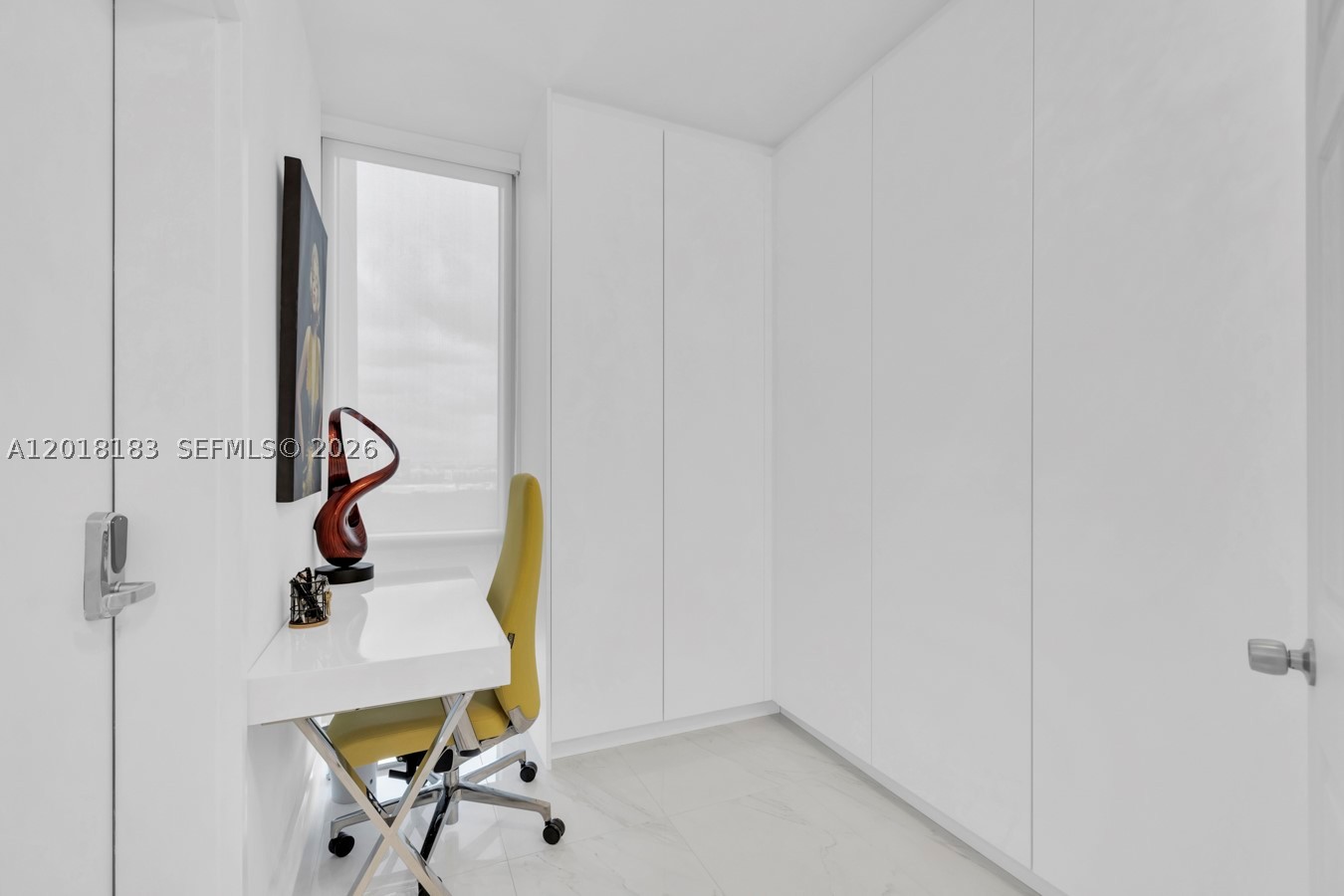 16385 Biscayne Blvd #2101, North Miami Beach FL 33160