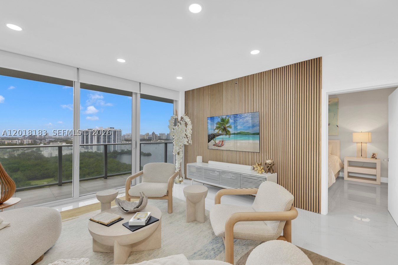 16385 Biscayne Blvd #2101, North Miami Beach FL 33160