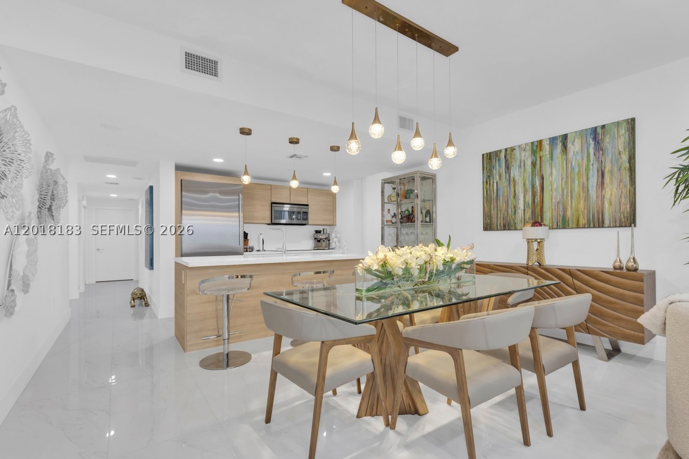 16385 Biscayne Blvd #2101, North Miami Beach FL 33160