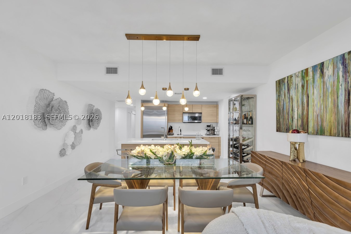 16385 Biscayne Blvd #2101, North Miami Beach FL 33160
