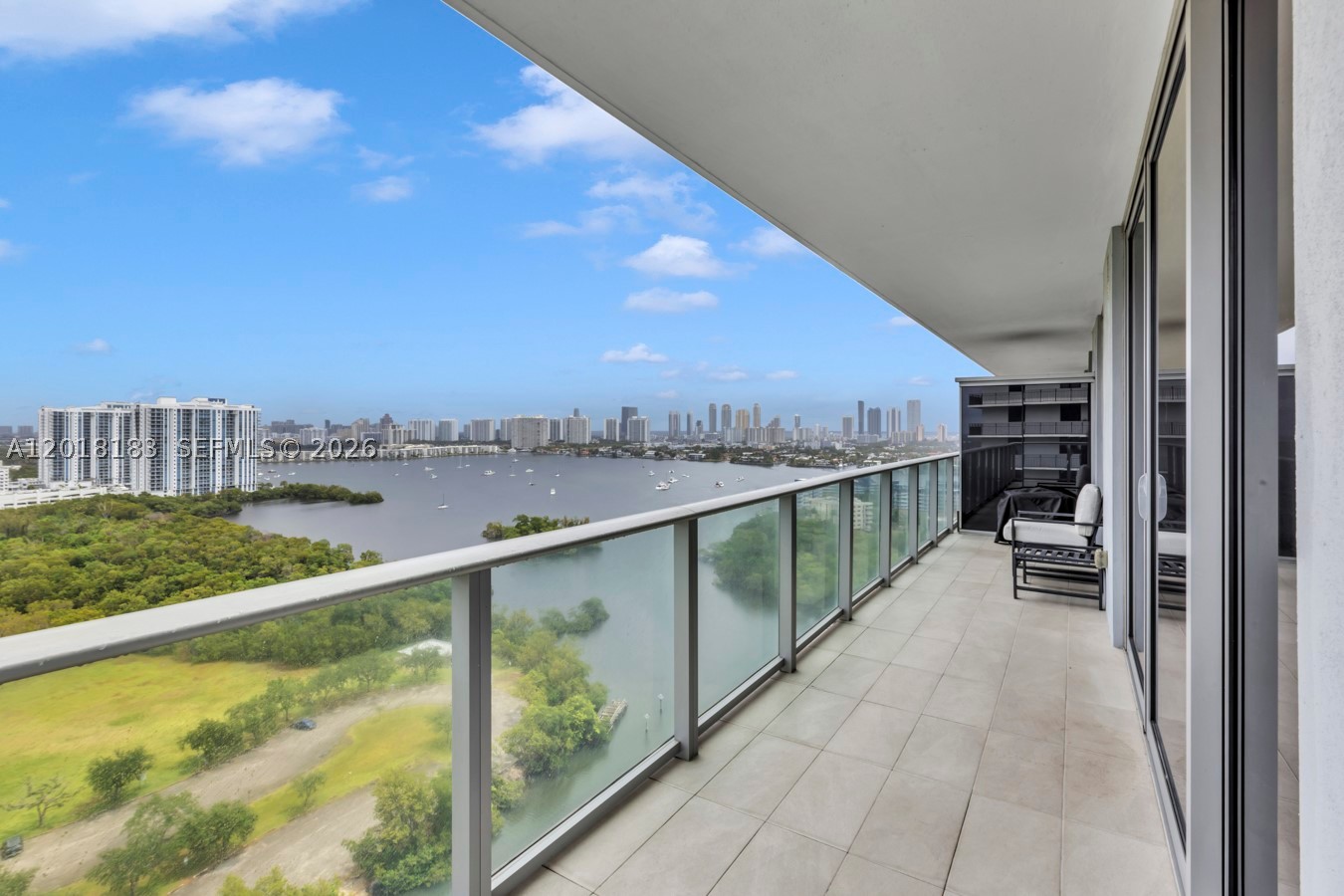 16385 Biscayne Blvd #2101, North Miami Beach FL 33160