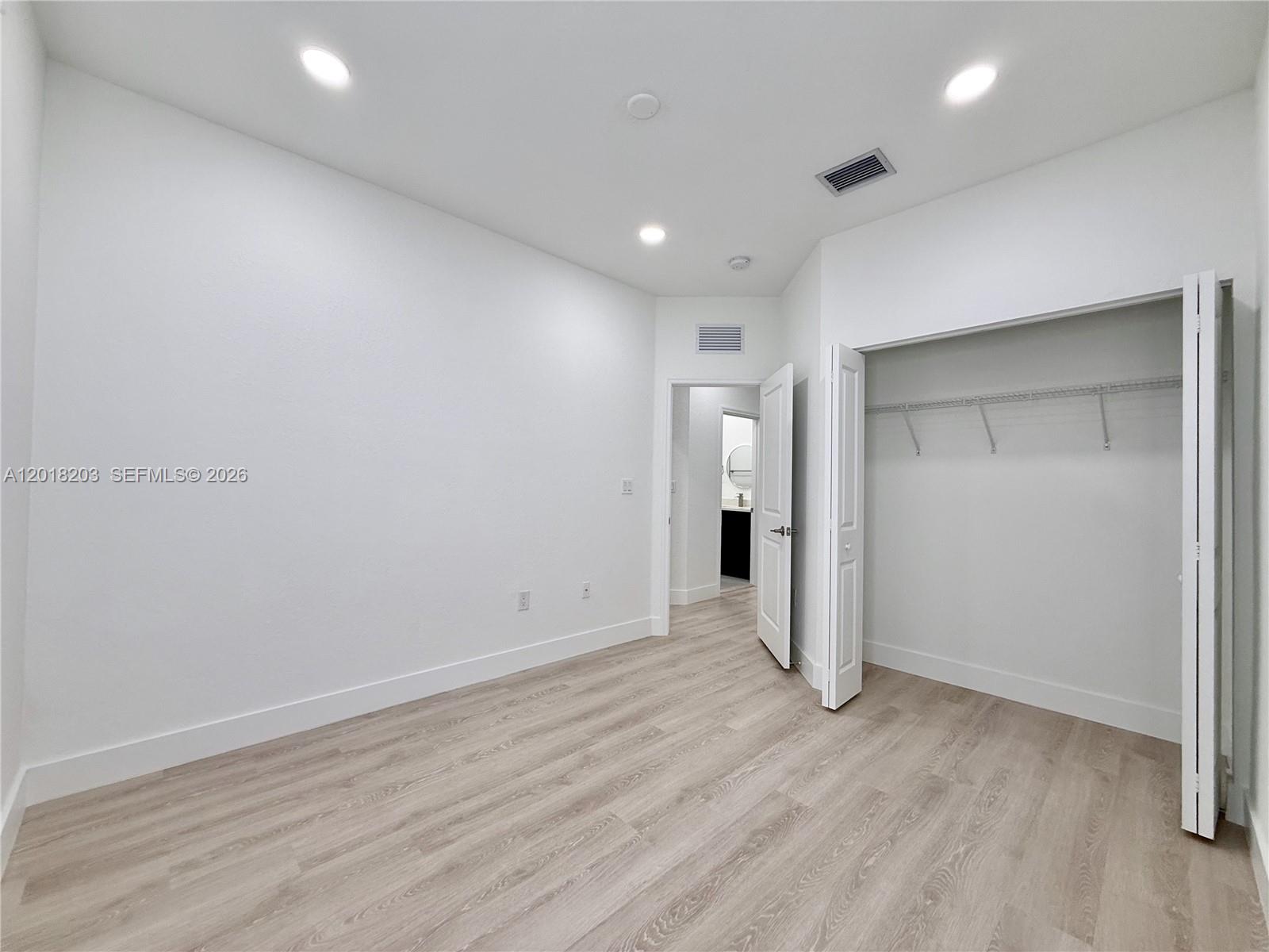 5408 SW 14th Ct, North Lauderdale FL 33068