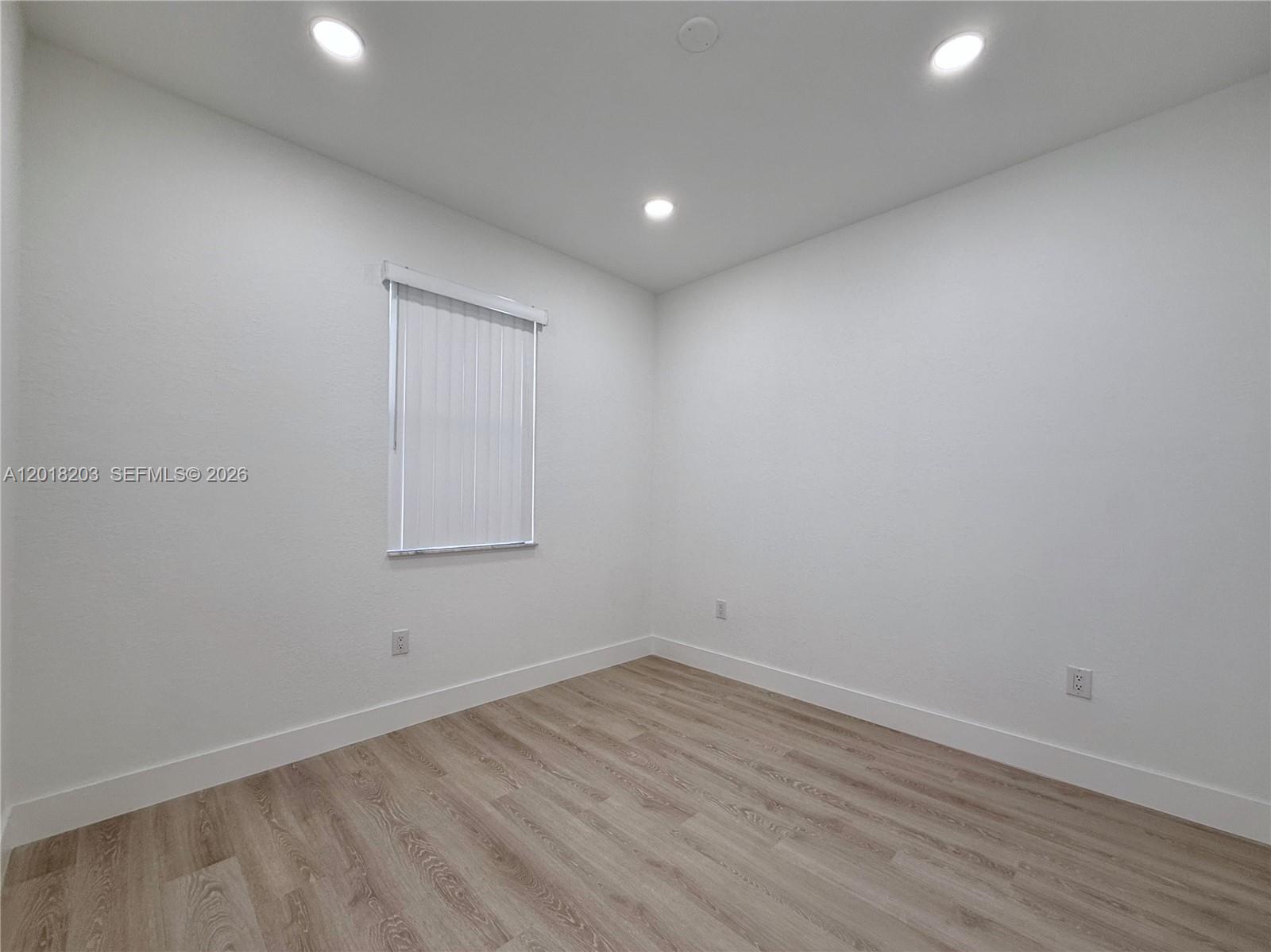 5408 SW 14th Ct, North Lauderdale FL 33068