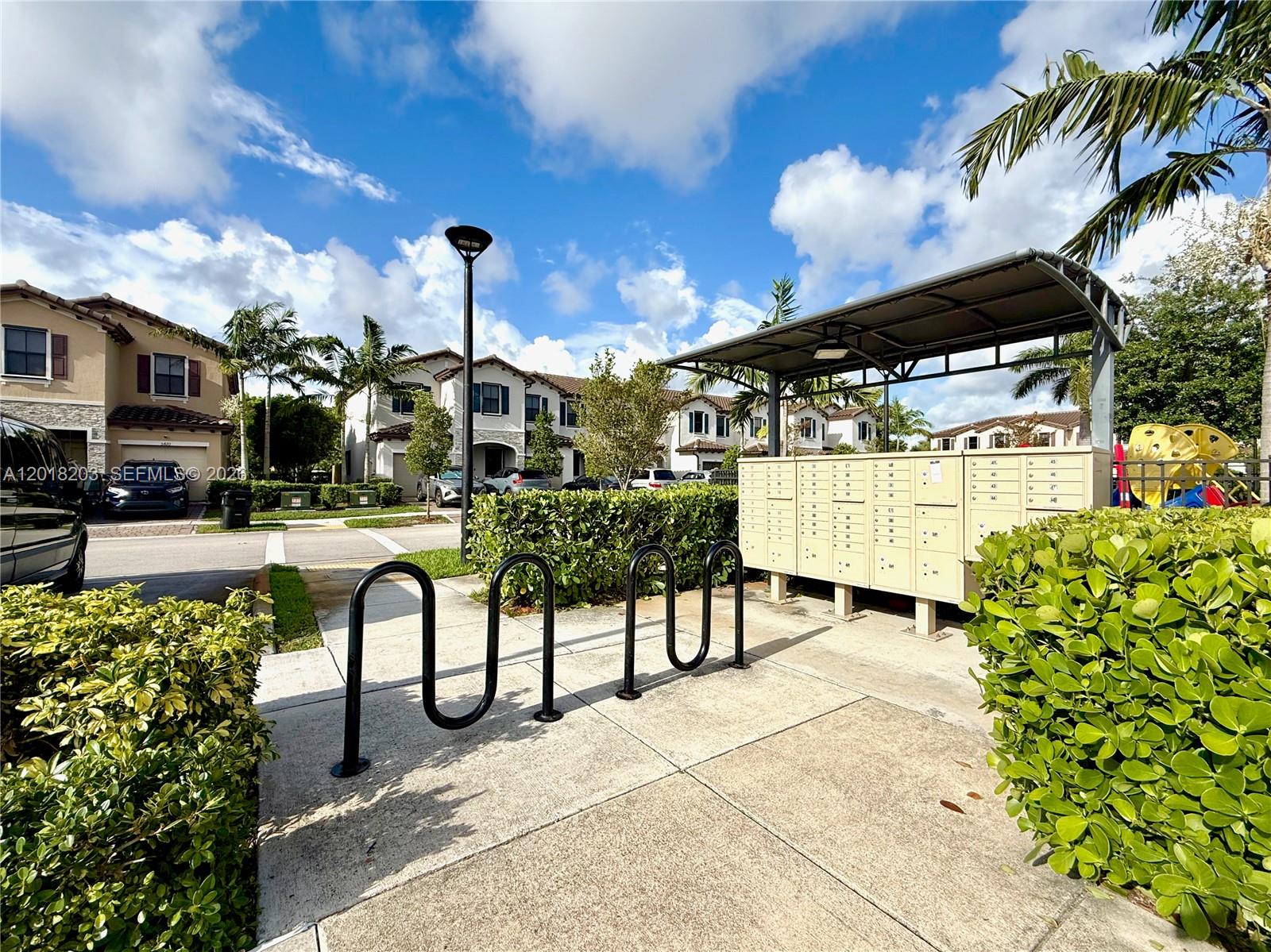 5408 SW 14th Ct, North Lauderdale FL 33068