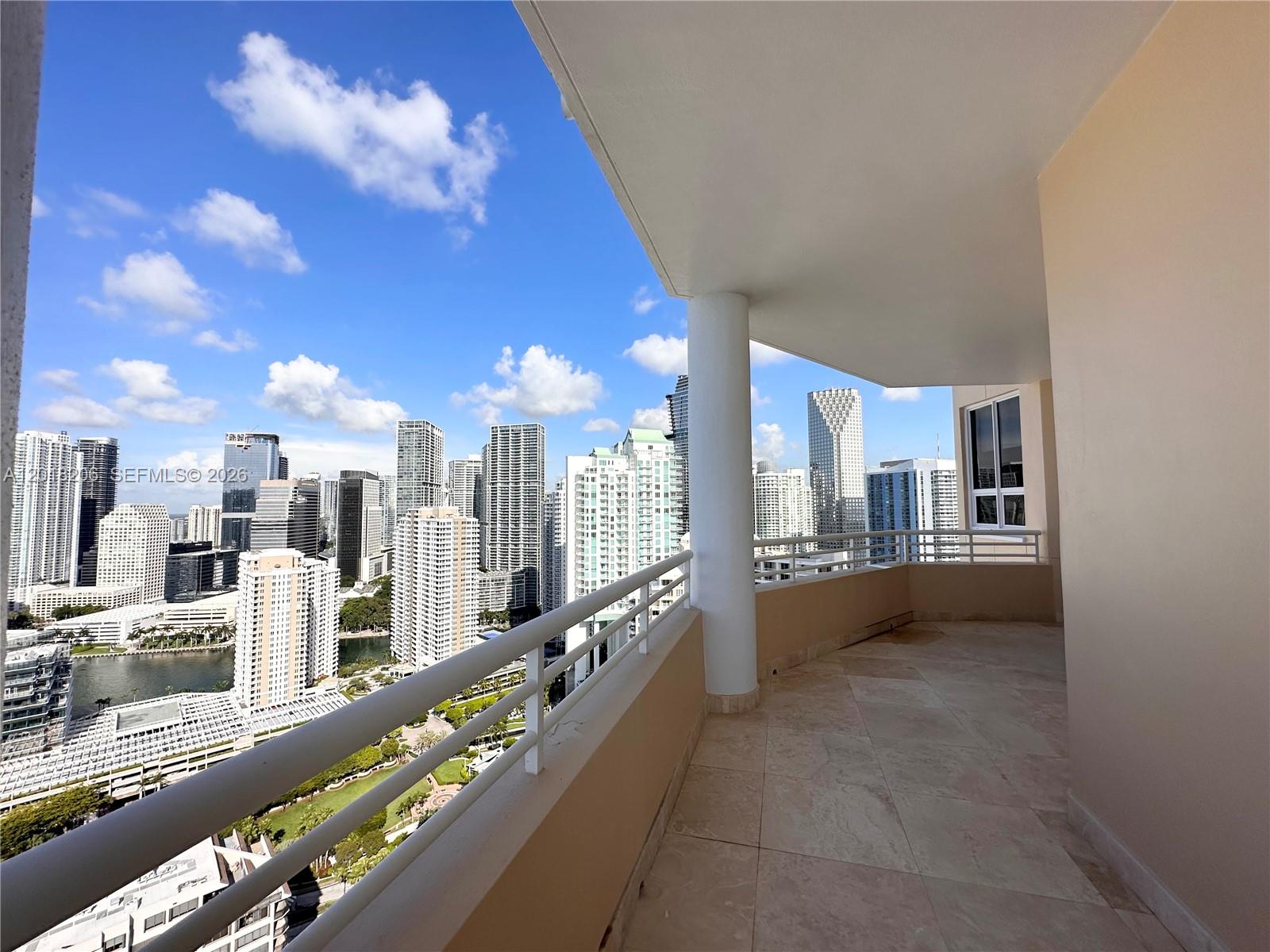 808 Brickell Key Dr #3608, Miami FL 33131