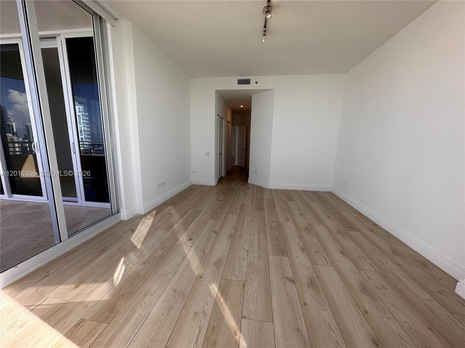 808 Brickell Key Dr #3608, Miami FL 33131