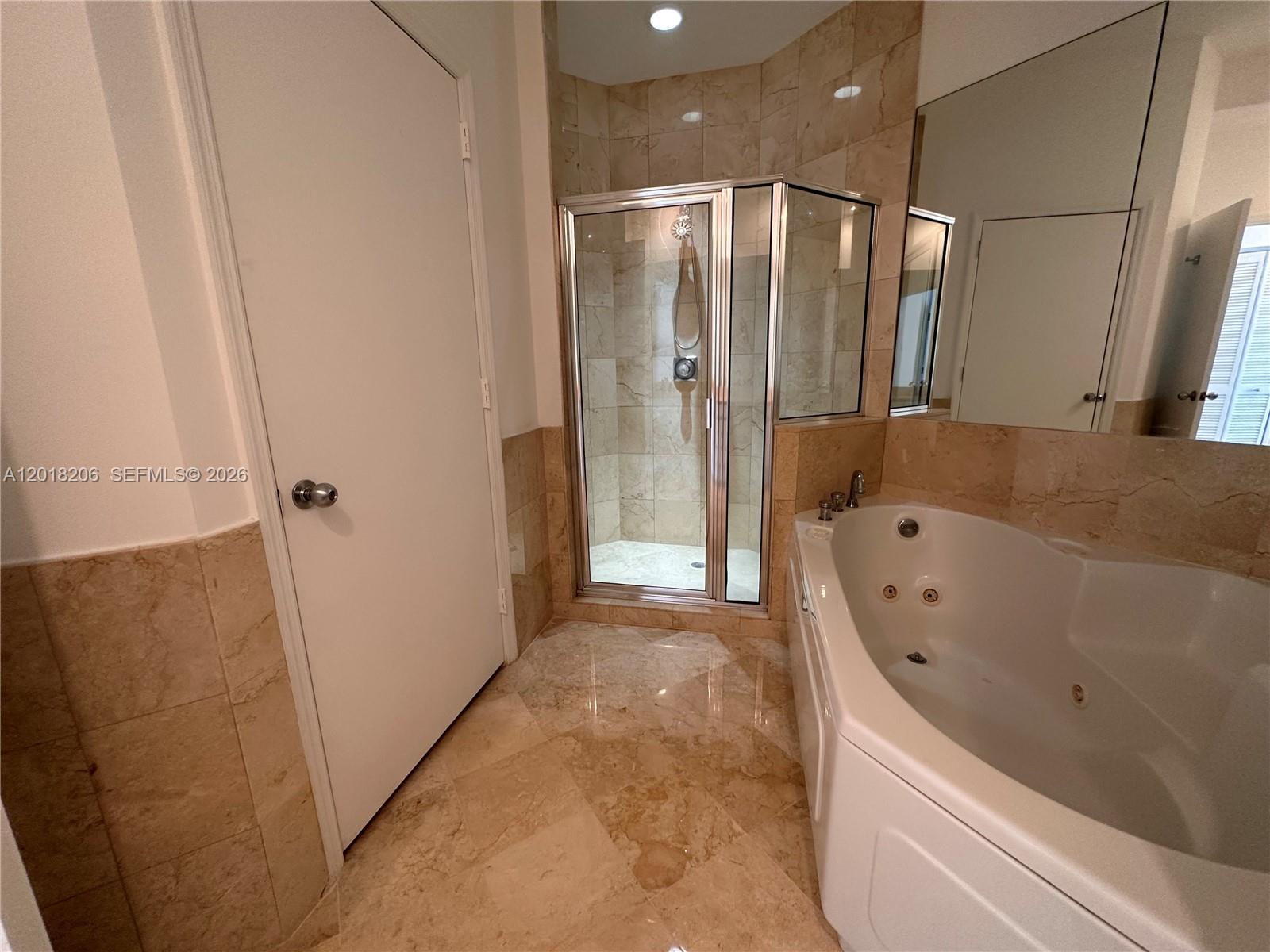 808 Brickell Key Dr #3608, Miami FL 33131