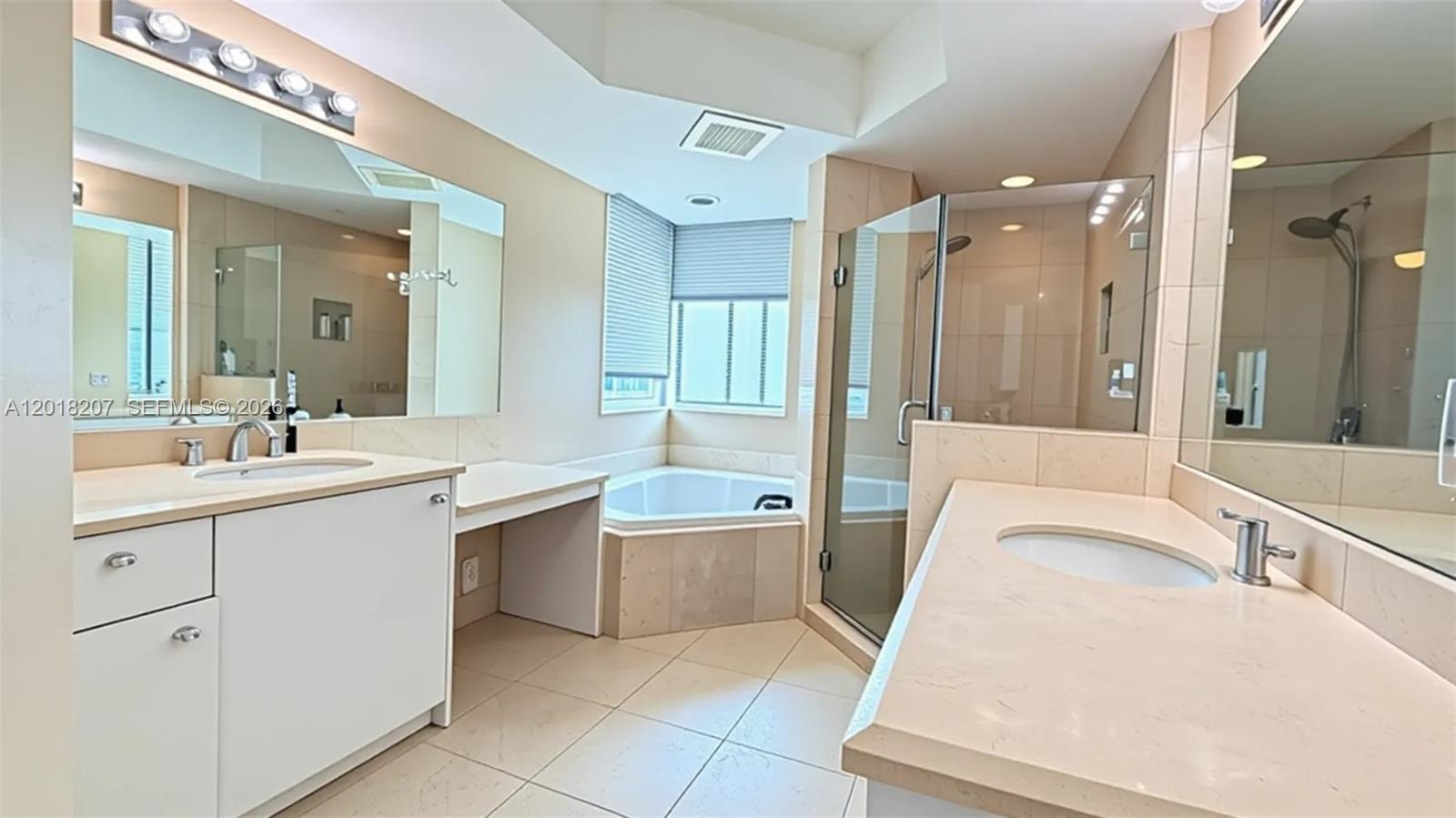 19400 Turnberry Way #1132, Aventura FL 33180
