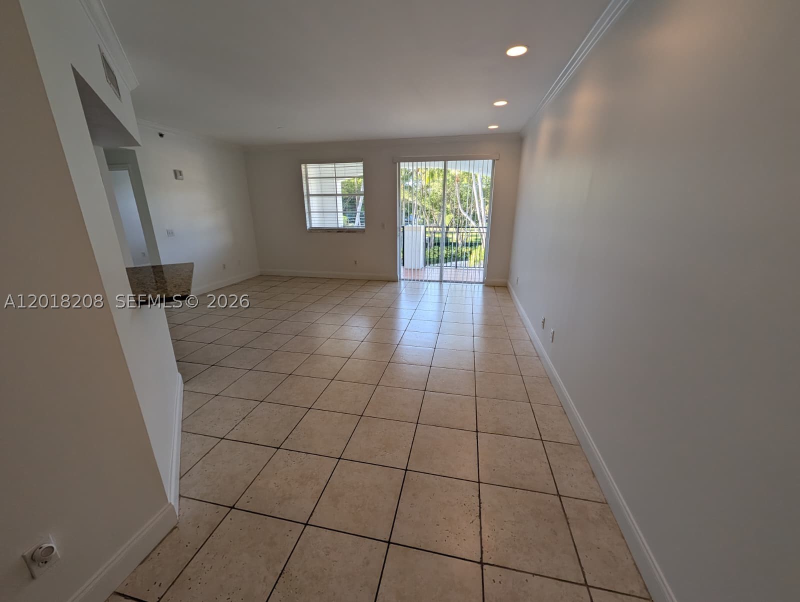 Aventura FL 33160 - A12018208