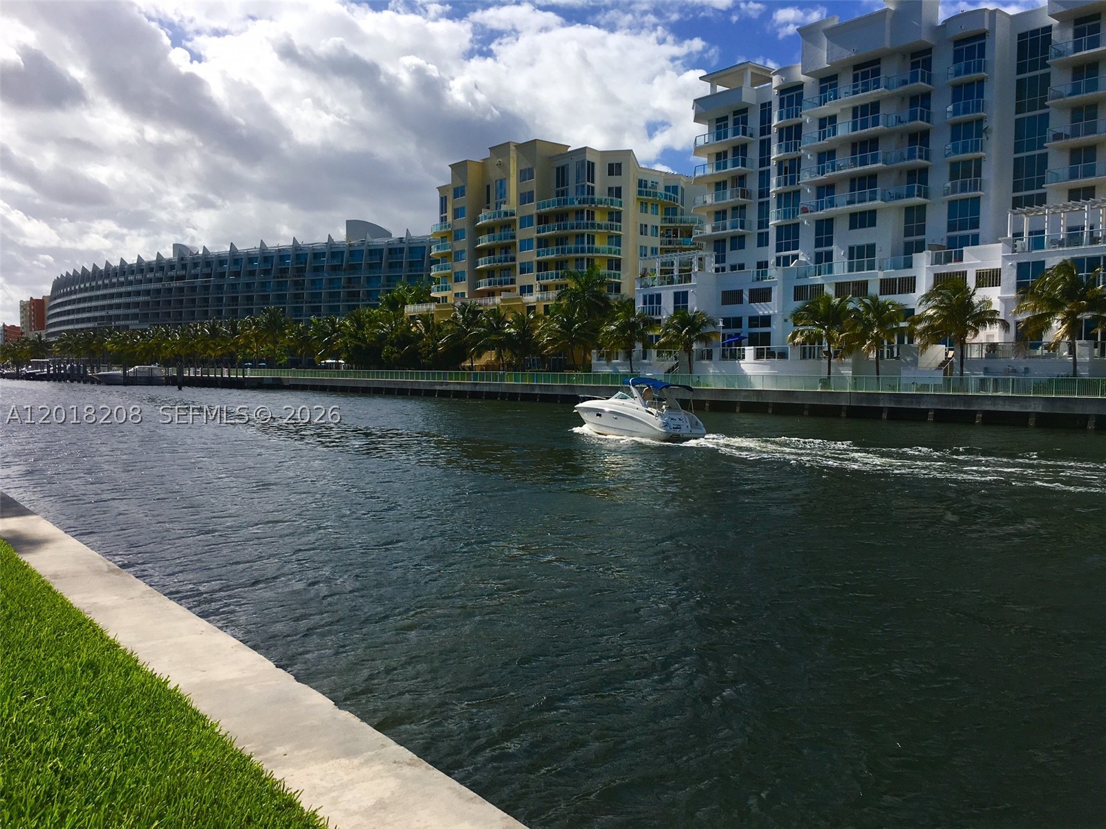 Aventura FL 33160 - A12018208