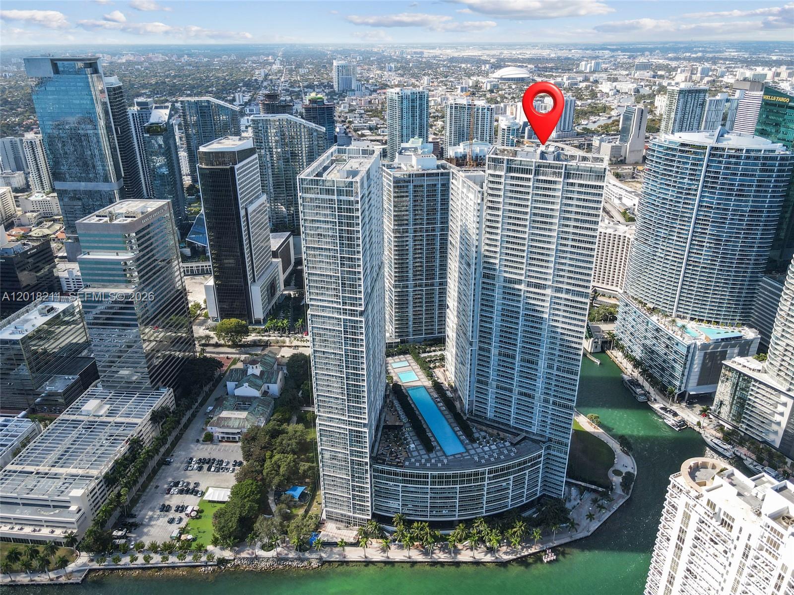 465 Brickell Ave #904, Miami FL 33131