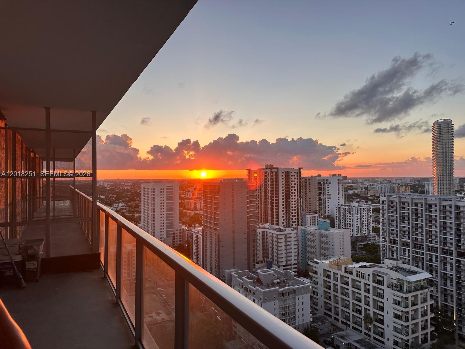 79 SW 12th St #3110-S, Miami FL 33130