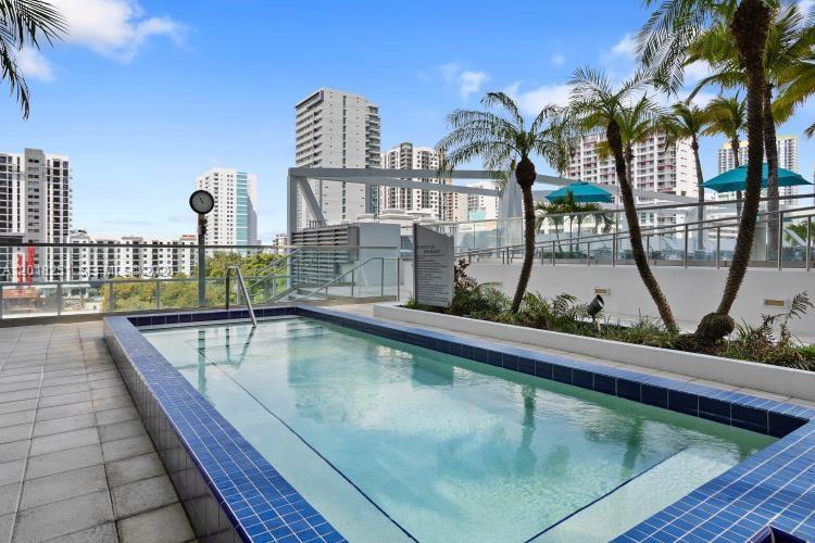 79 SW 12th St #3110-S, Miami FL 33130