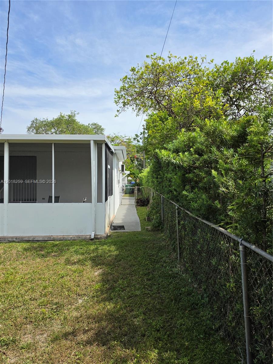 4601 SW 5th St #0, Miami FL 33134