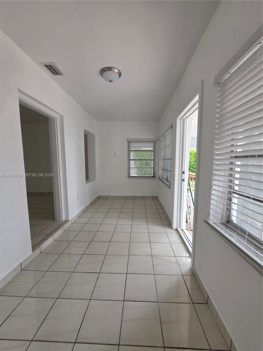 4601 SW 5th St #0, Miami FL 33134