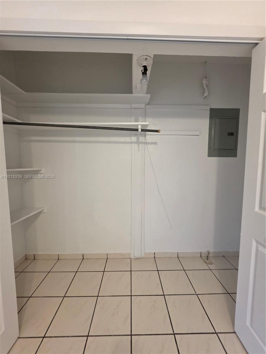 4601 SW 5th St #0, Miami FL 33134