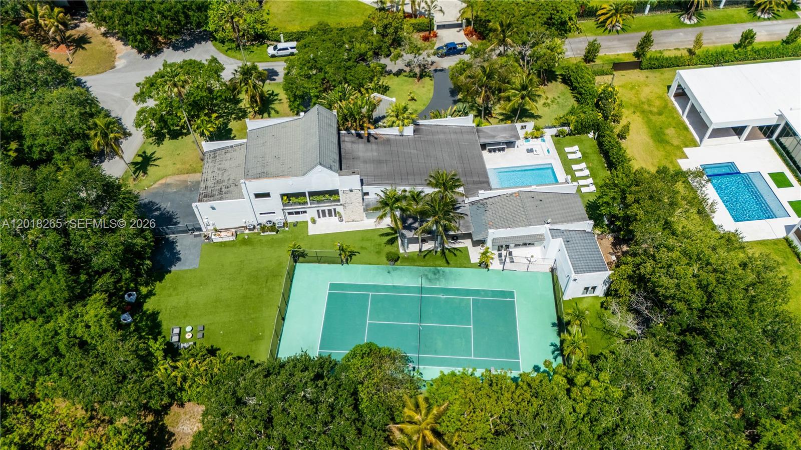 9715 SW 89th Ct, Miami FL 33176