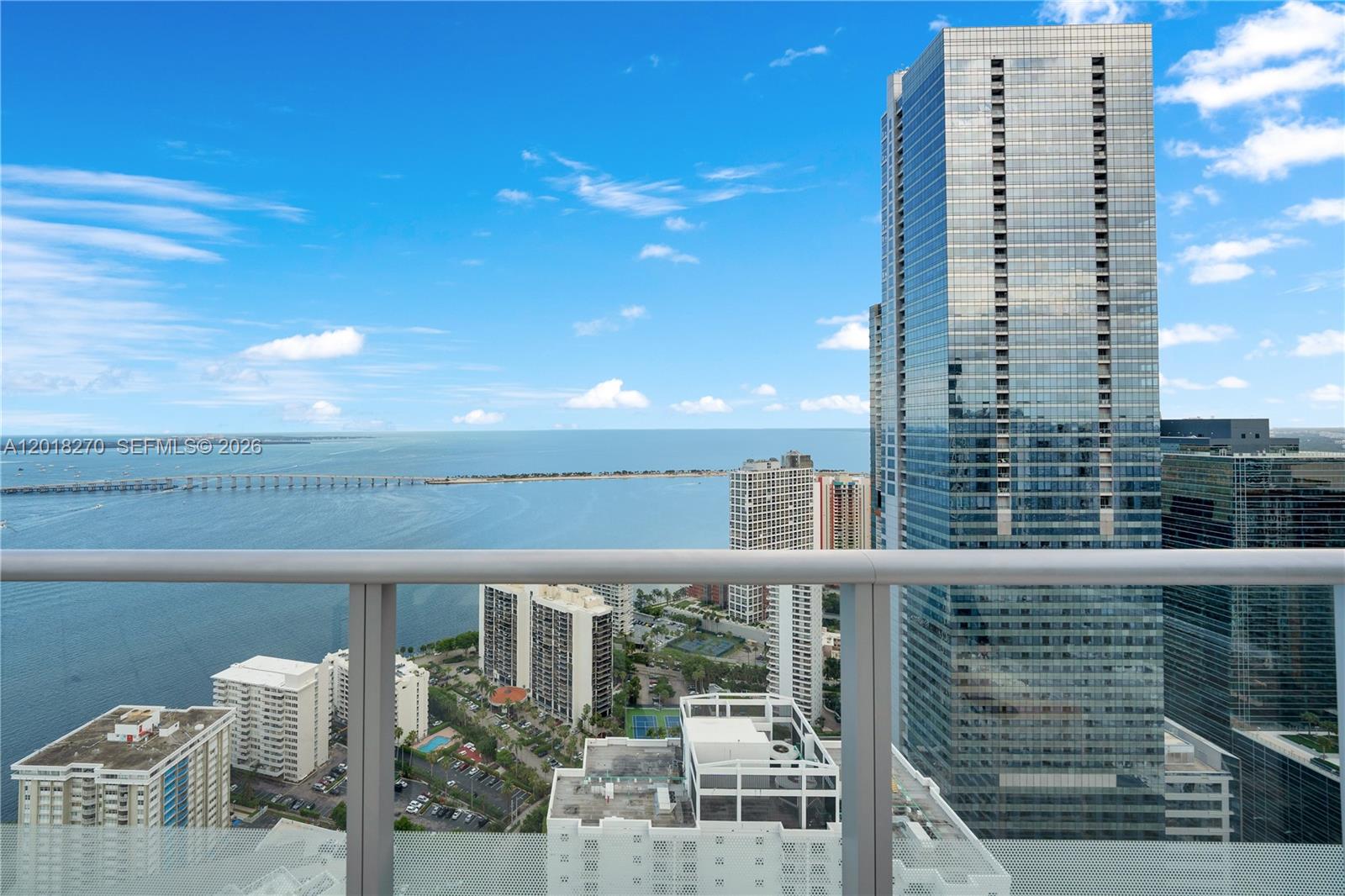 1300 Brickell Bay Dr #2000, Miami FL 33131